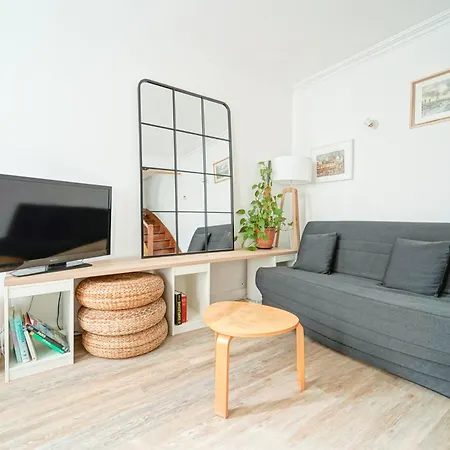 Appartement Ideal Famille, En Duplex Et Au Calme, Au Pied Du Metro 