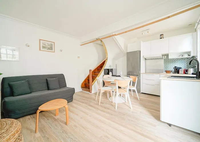 Appartement Ideal Famille, En Duplex Et Au Calme, Au Pied Du Metro \